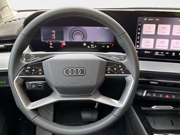 Audi Q3 TDI — photo 7