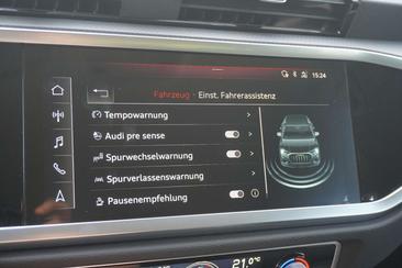 Audi Q3 Advanced 35 TFSI — photo 15