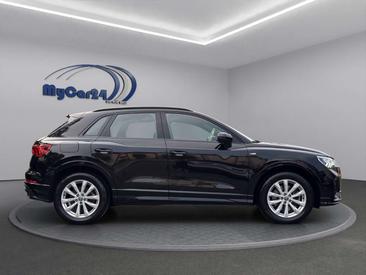 Audi Q3 S Line — photo 14