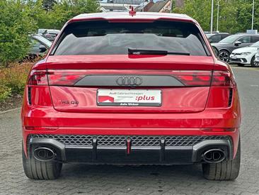 Audi RSQ8 Performance — photo 29