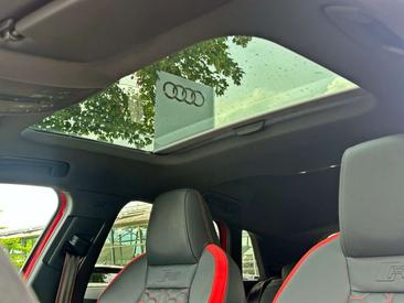 Audi RS3 Sportback — photo 11