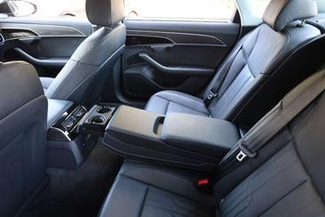 Audi A8 Tour 50 TDI — photo 29