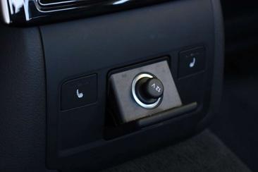Audi A8 Tour 50 TDI — photo 30