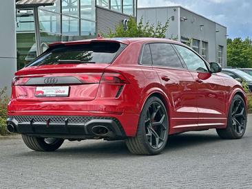 Audi RSQ8 Performance — photo 31