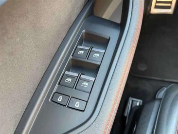 Audi Q8 E-tron Advanced 55 — photo 17