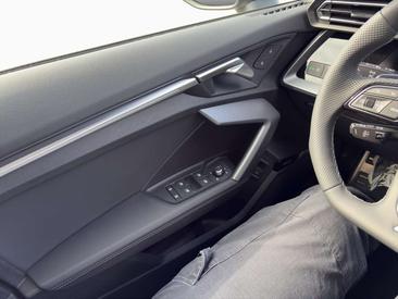 Audi A3 Sportback S Line — photo 11