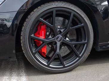Audi RS3 Sportback — photo 10