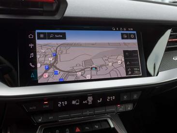 Audi RS3 Sportback — photo 16