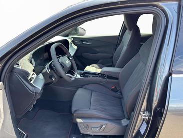 Audi Q3 Sportback — photo 9