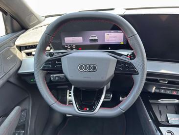 Audi Q3 Sportback — photo 10