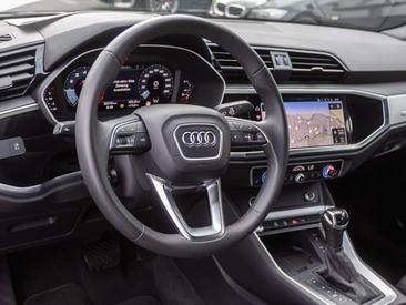 Audi Q3 Advanced 35 TFSI — photo 14