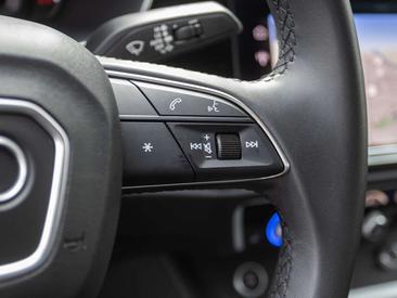 Audi Q3 Advanced 35 TFSI — photo 15