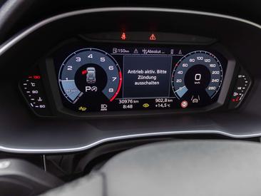 Audi Q3 Advanced 35 TFSI — photo 17