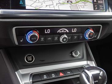 Audi Q3 Advanced 35 TFSI — photo 20