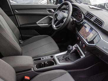 Audi Q3 Advanced 35 TFSI — photo 27