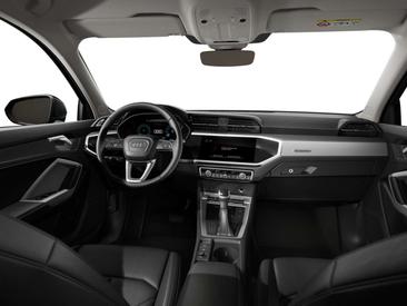 Audi Q3 Advanced 35 TFSI — photo 8