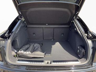 Audi Q3 Sportback Noir — photo 16