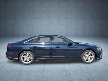 Audi A8 55 TFSI — photo 7