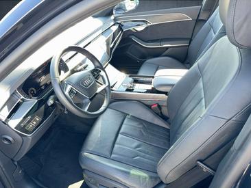 Audi A8 55 TFSI — photo 10
