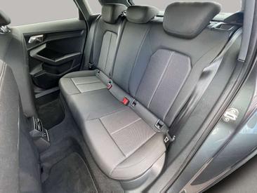 Audi A3 S Line 35 TDI — photo 17