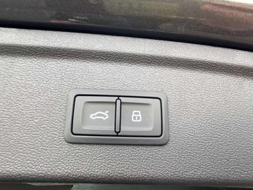 Audi A3 S Line 35 TDI — photo 22