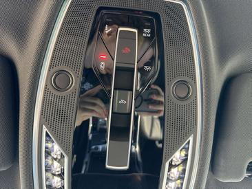 Audi A8 55 TFSI — photo 23