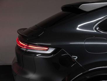 Porsche Cayenne III Turbo E-Hybrid — photo 9