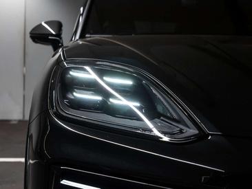 Porsche Cayenne III Turbo E-Hybrid — photo 11