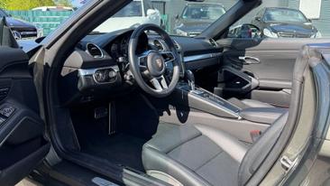 Porsche 718 Boxster — photo 14