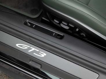 Porsche 992 II GT3 Touring Package — photo 14