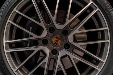Porsche Panamera II E-Hybrid — photo 26