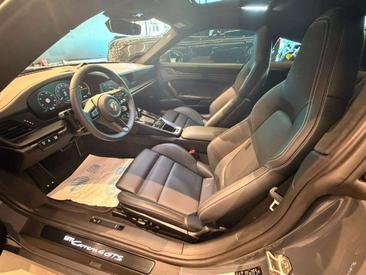 Porsche 991 I GTS — photo 8