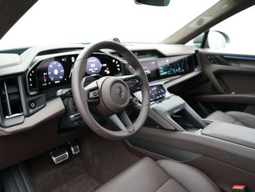 Porsche Cayenne III Turbo — photo 15