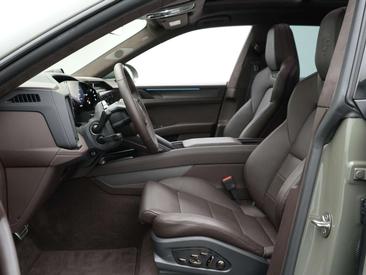 Porsche Cayenne III Turbo — photo 16