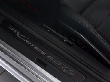 Porsche 991 I GTS — photo 13