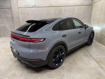 Porsche Cayenne III Turbo — photo 7