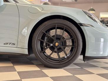 Porsche 992 I GTS — photo 10