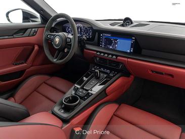 Porsche 991 I GTS — photo 10