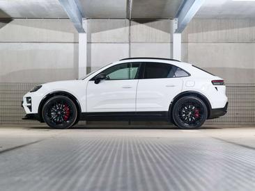 Porsche Macan Electrique Turbo — photo 2