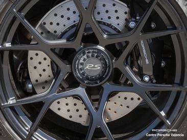 Porsche 718 Spyder — photo 13