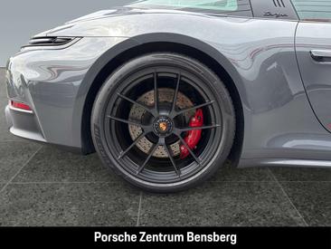 Porsche 992 I GTS — photo 10