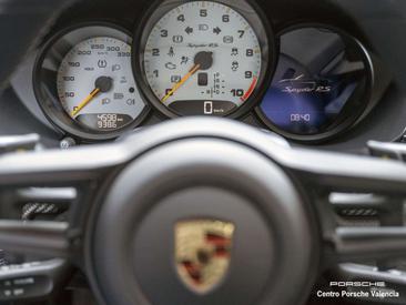 Porsche 718 Spyder — photo 32