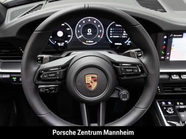 Porsche 992 II Carrera 4S — photo 18