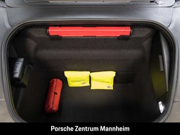 Porsche 992 II Carrera 4S — photo 25