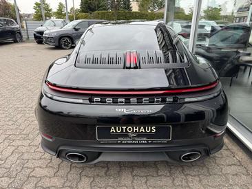 Porsche 992 II Carrera — photo 6