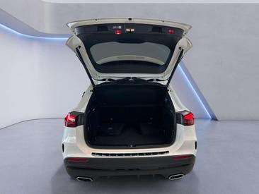 Mercedes GLA 250 AMG Line — photo 12