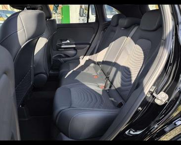 Mercedes GLA 180 Progressive — photo 4