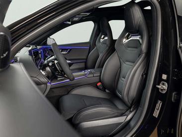Mercedes Classe E Break 53 Night Edition — photo 14