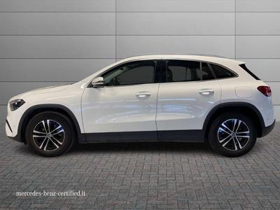 Mercedes GLA 180