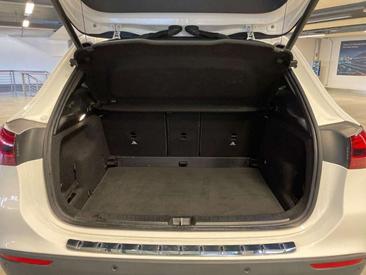 Mercedes GLA 180 — photo 7